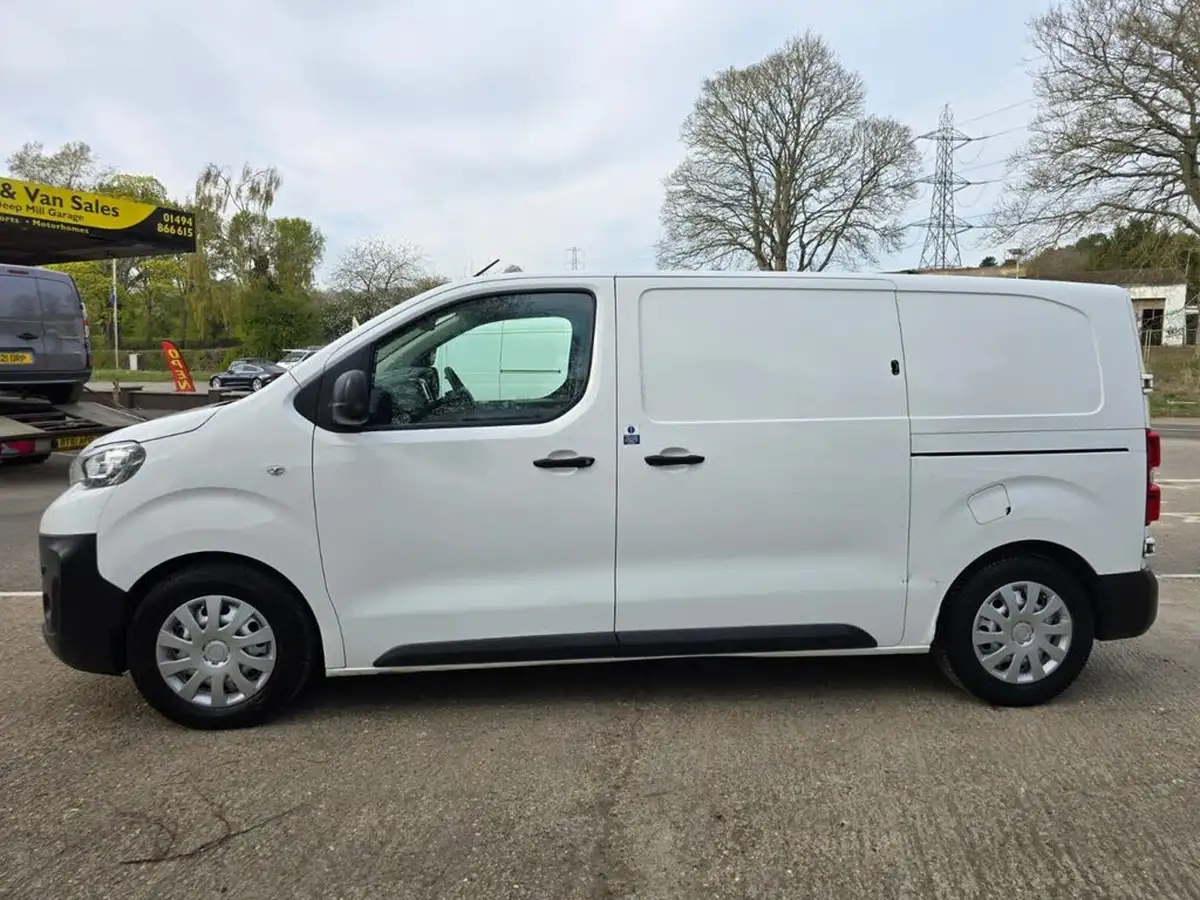 2018-peugeot-expert-16bluehdi-professional-standard-1000-95-ss-etg6-big-5