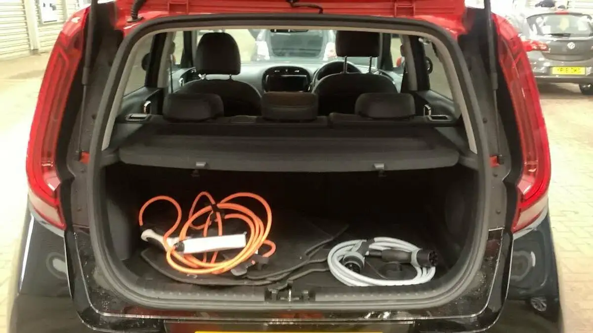 2020-kia-soul-ev-first-edition-big-6