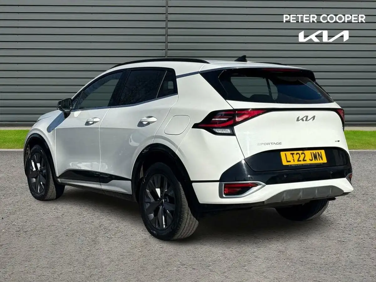 2022-kia-sportage-16-t-gdi-gt-line-226bhp-hev-1598cc-auto-big-2