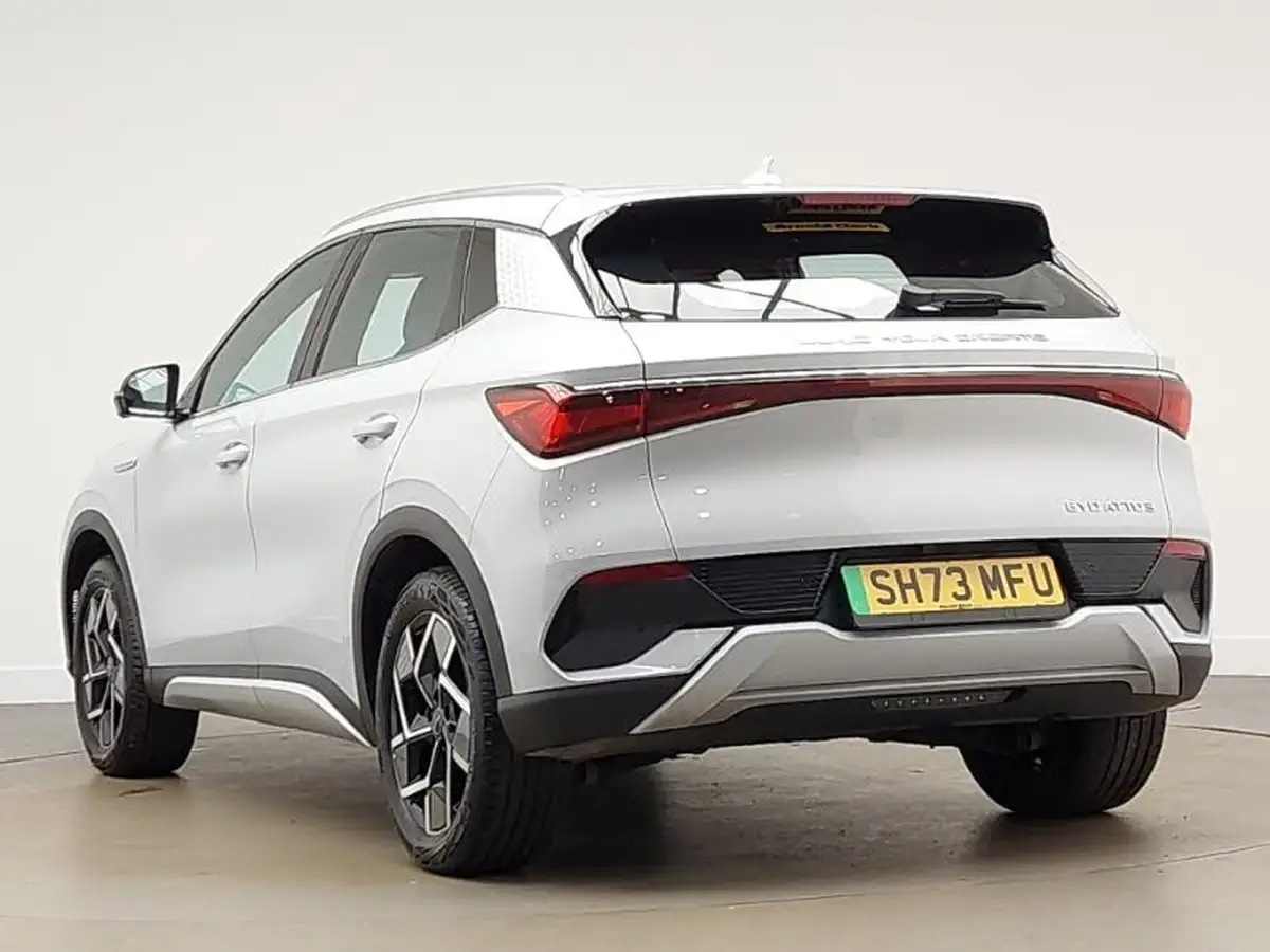 2023-byd-atto-3-e-active-big-1