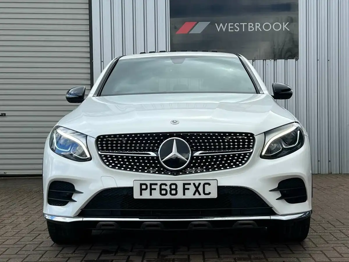 2018-mercedes-benz-glc-class-21d-glc250d-amg-line-premiumss-coupe-4d-big-7