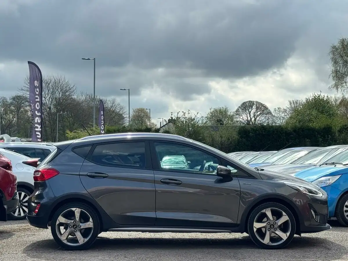 2019-ford-fiesta-10t-active-x-140ps-big-6