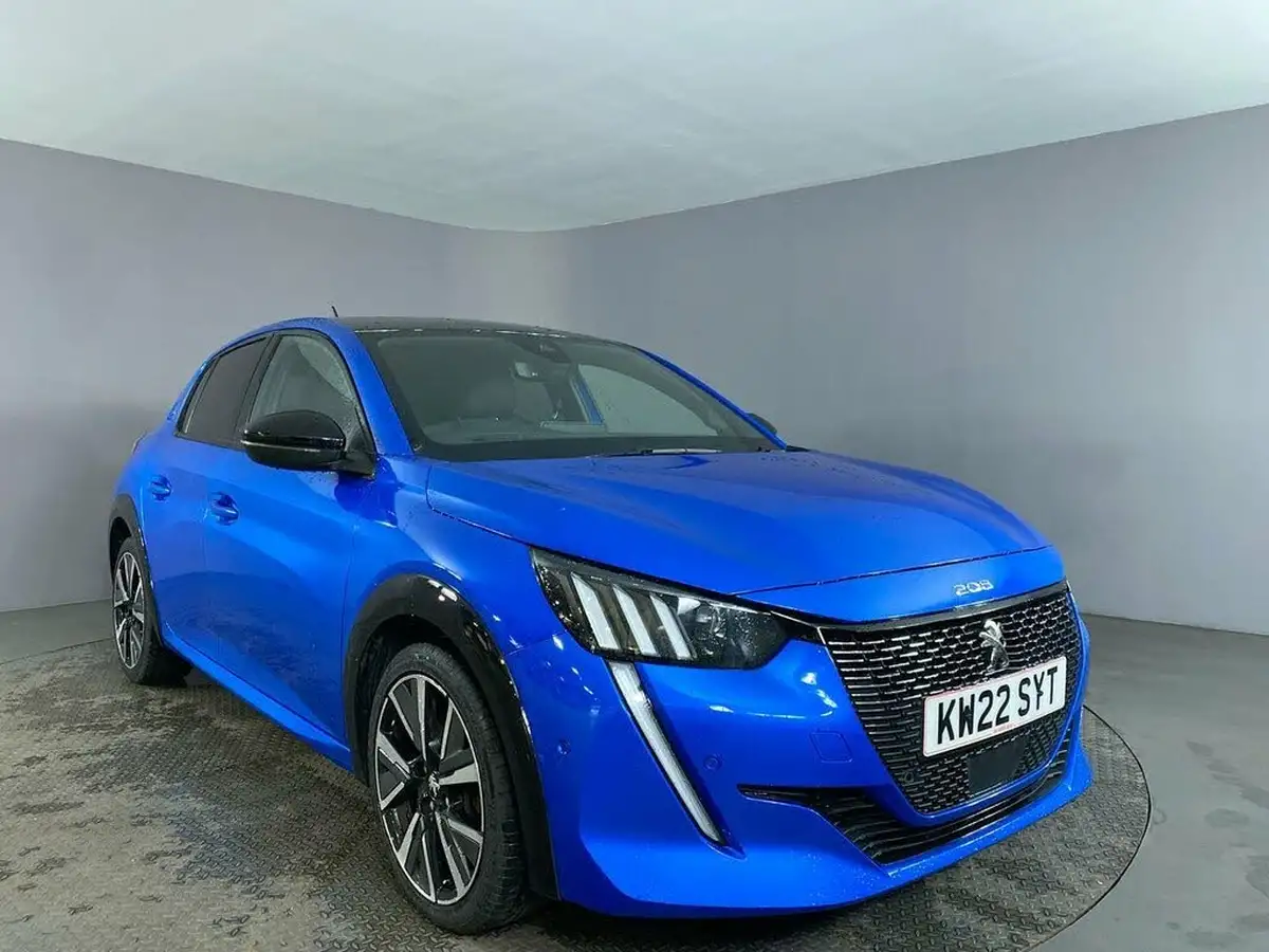 2022-peugeot-208-12-puretech-gt-100bhp-big-1