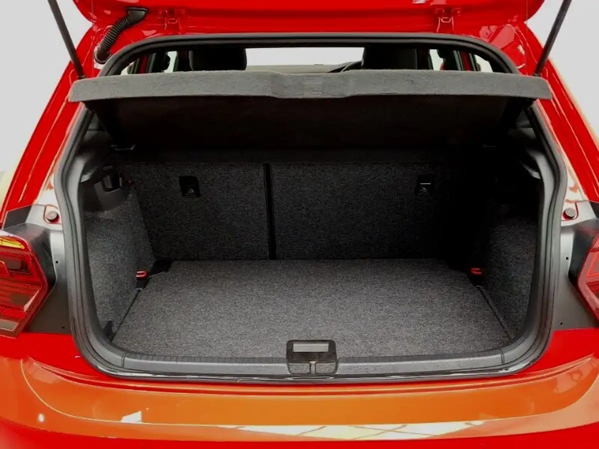 2020-volkswagen-polo-20-tsi-gti-big-7