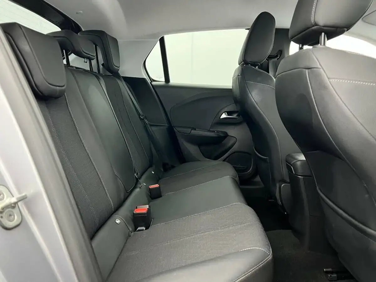 2020-vauxhall-corsa-15-turbo-d-elite-nav-premium-big-14