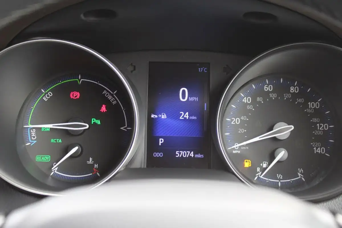 2019-toyota-c-hr-18-vvt-i-excel-big-10