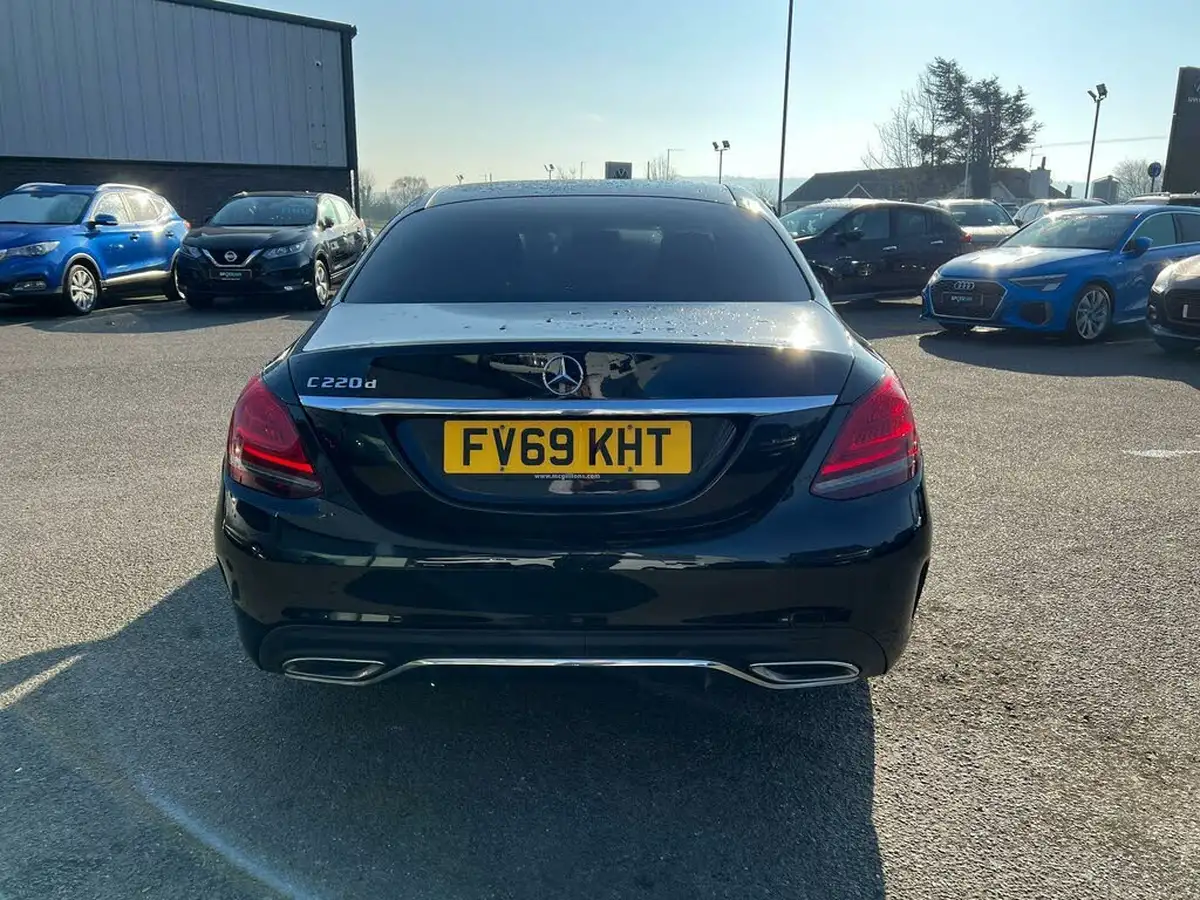 2019-mercedes-benz-c-class-20d-c220d-amg-line-ss-saloon-4d-big-3