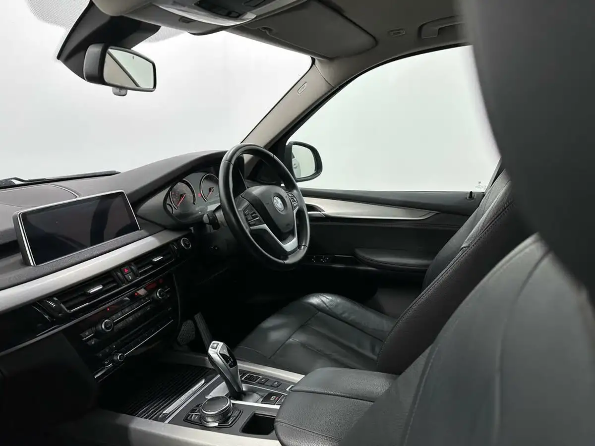 2017-bmw-x5-20-xdrive40e-se-auto-big-26