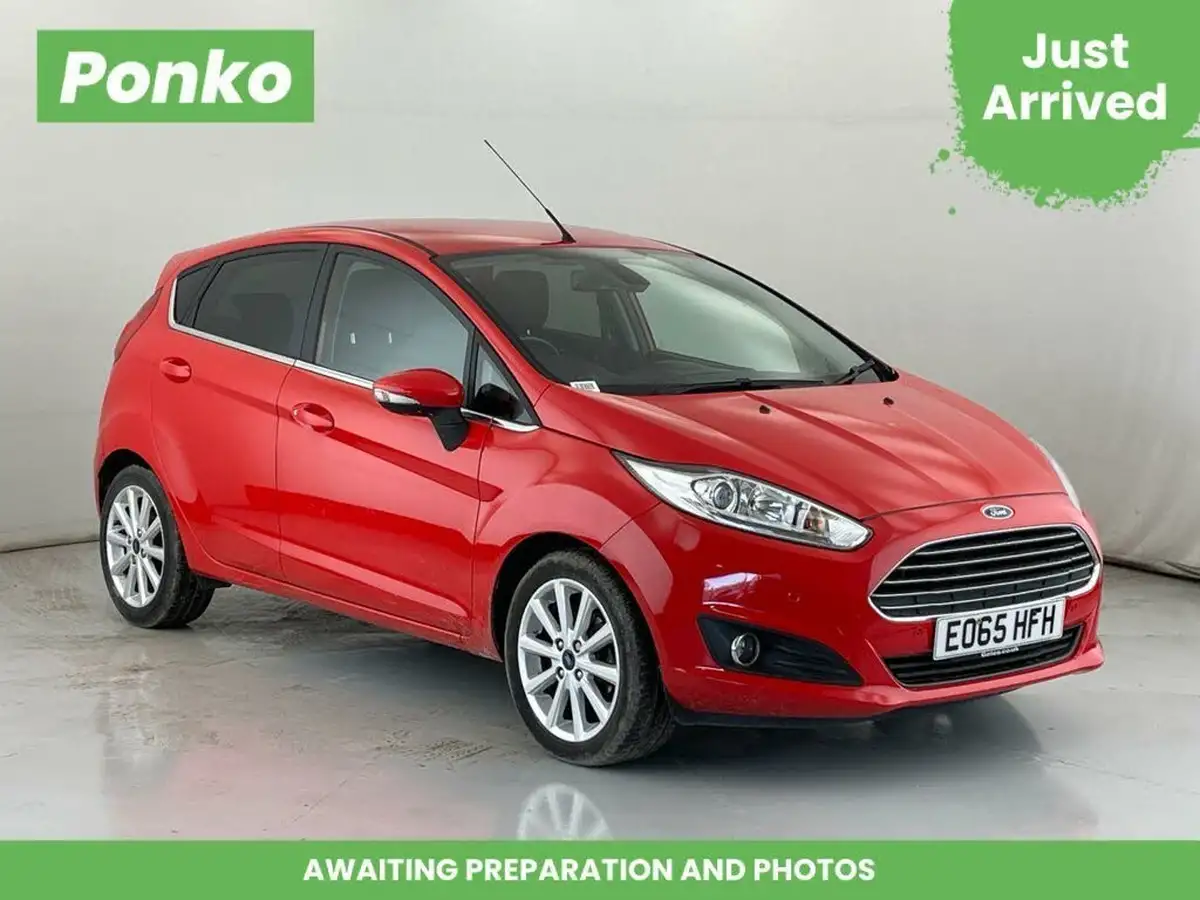 2015-ford-fiesta-10t-titanium-125ps-ecoboost-ss-5d-big-0