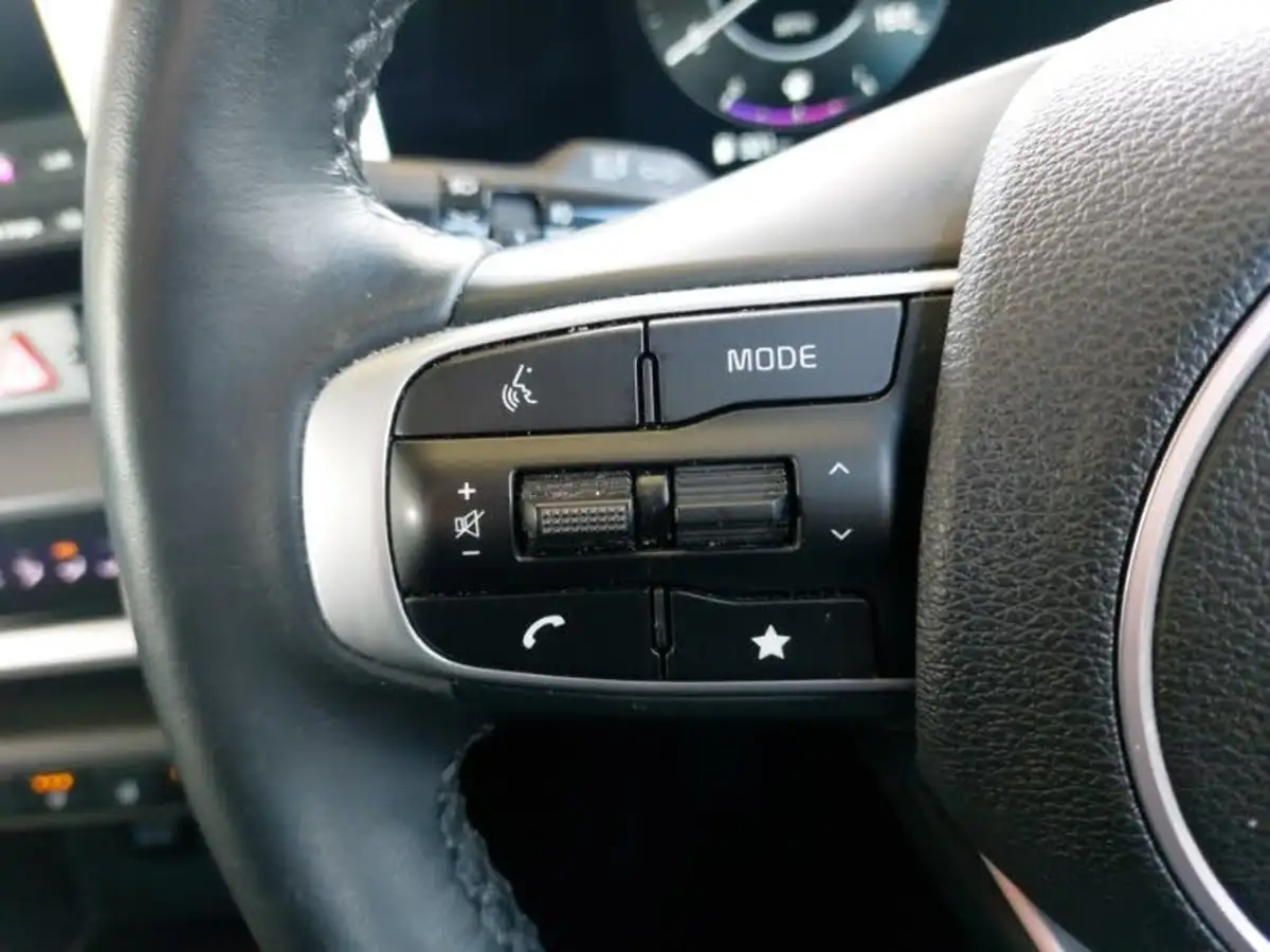 2023-kia-sportage-16-t-gdi-3-148bhp-big-17