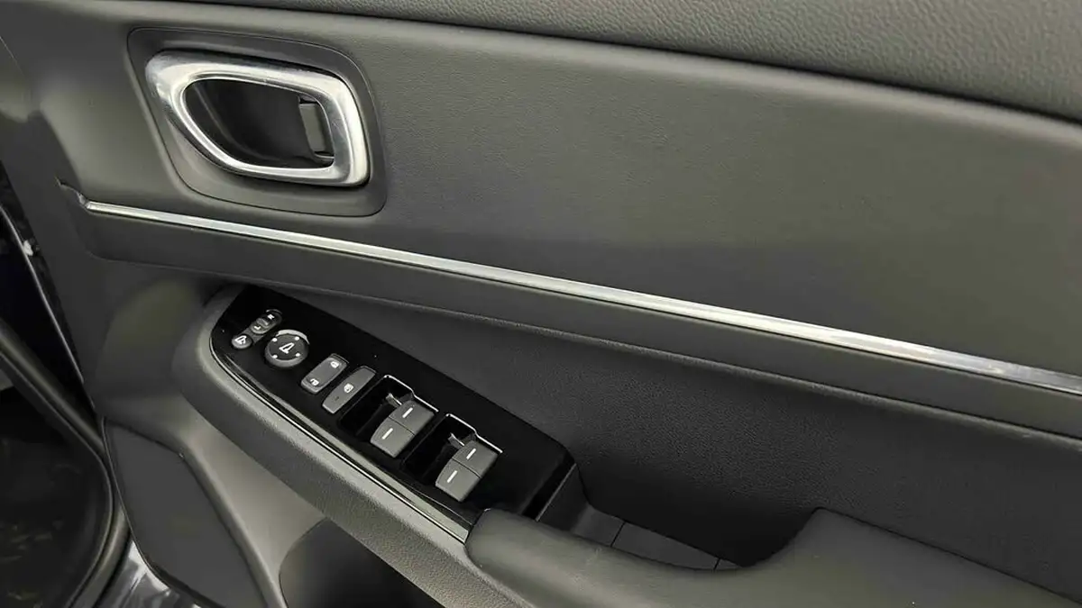 2024-honda-hr-v-15-i-mmd-advance-big-29