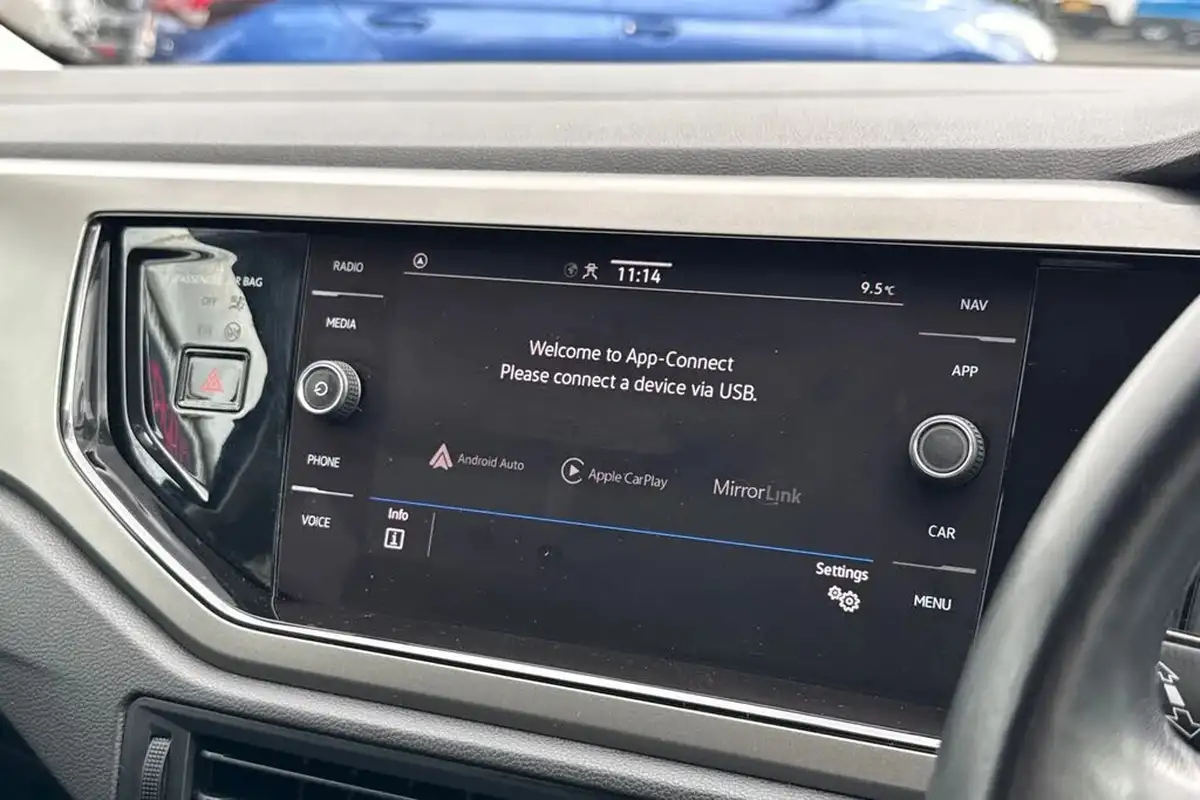 2021-volkswagen-polo-10-match-big-41