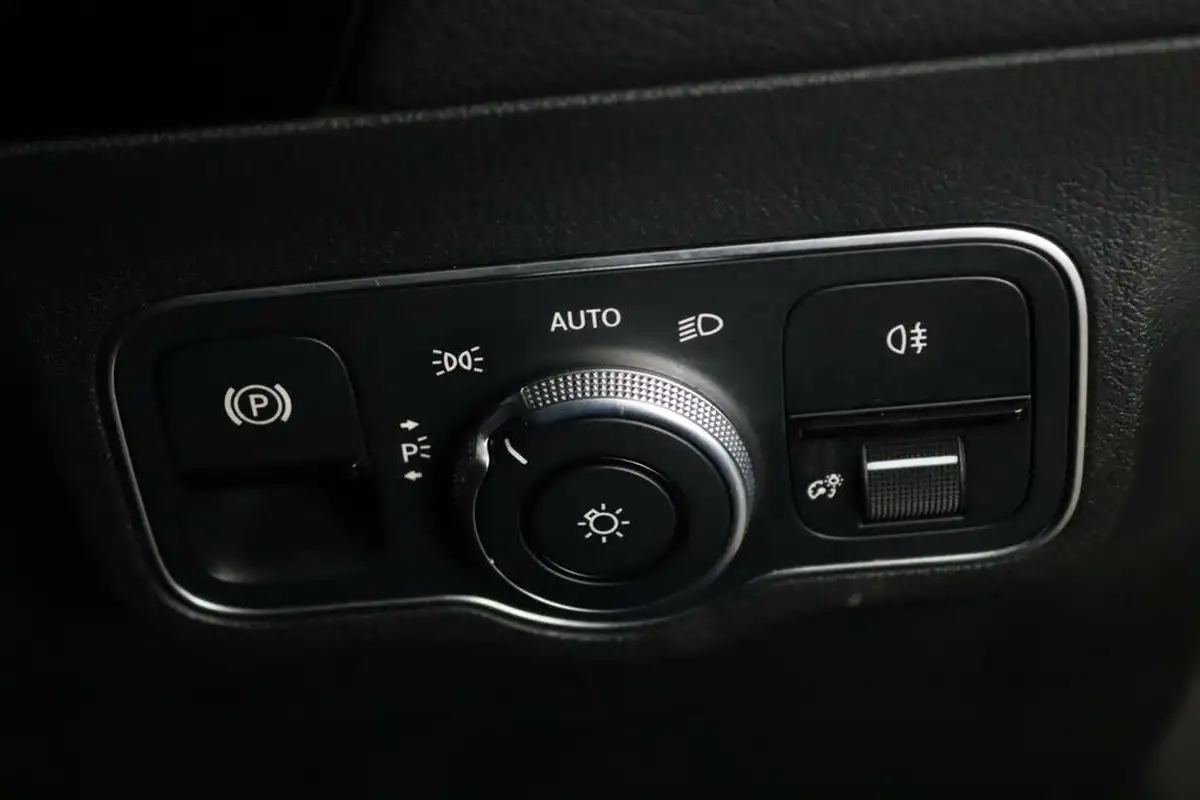 2020-mercedes-benz-b-class-20d-b220d-amg-line-premium-plus-194ps-big-23