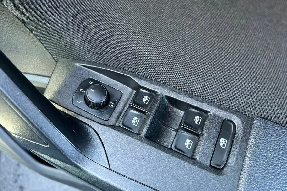 2021-seat-ibiza-10-tsi-fr-110ps-big-18
