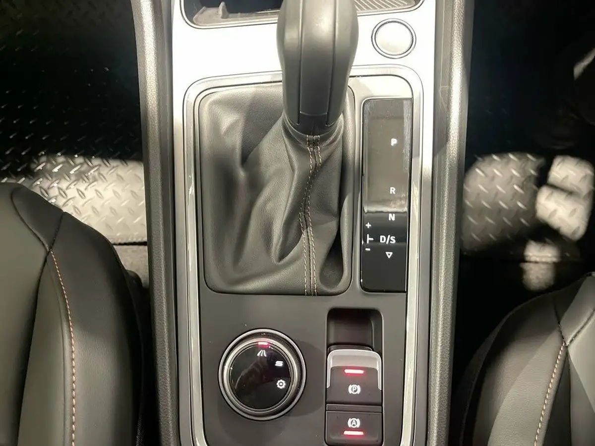 2023-cupra-ateca-15-ecotsi-v2-big-11
