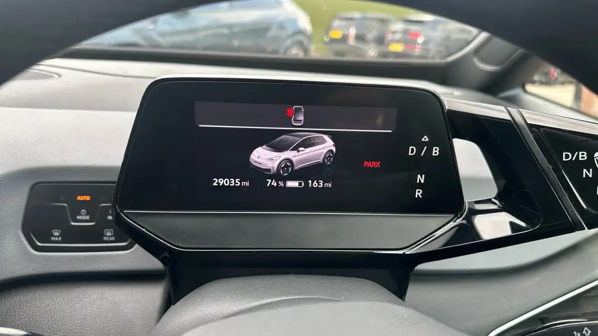 2022-volkswagen-id3-e-life-204ps-58kwh-pro-performance-big-12