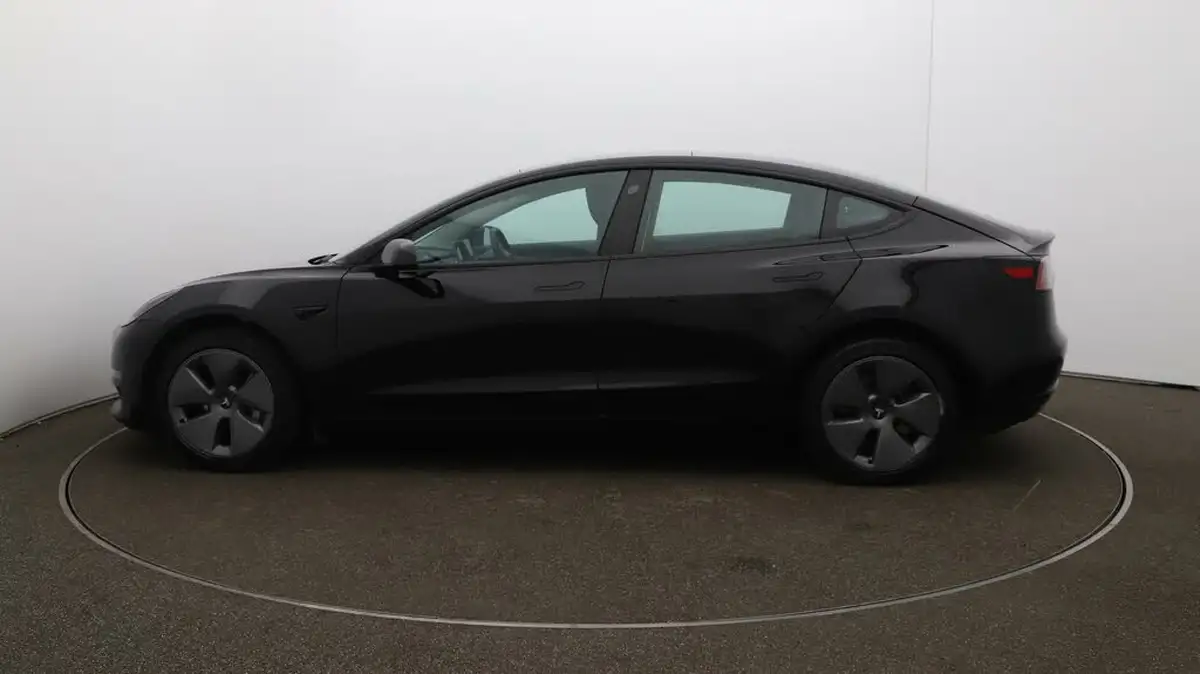 2023-tesla-model-3-e-rwd-long-range-big-55