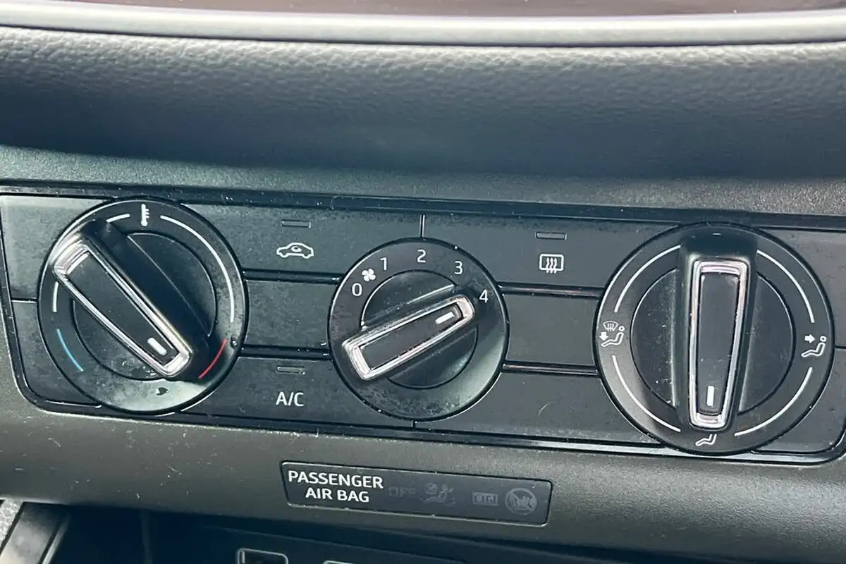 2020-seat-ibiza-10-tsi-fr-95ps-big-26