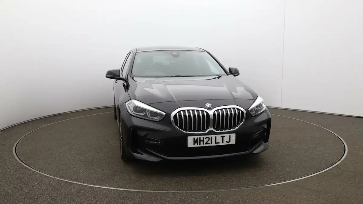 2021-bmw-1-series-15-118i-m-sport-lcp-dct-big-33