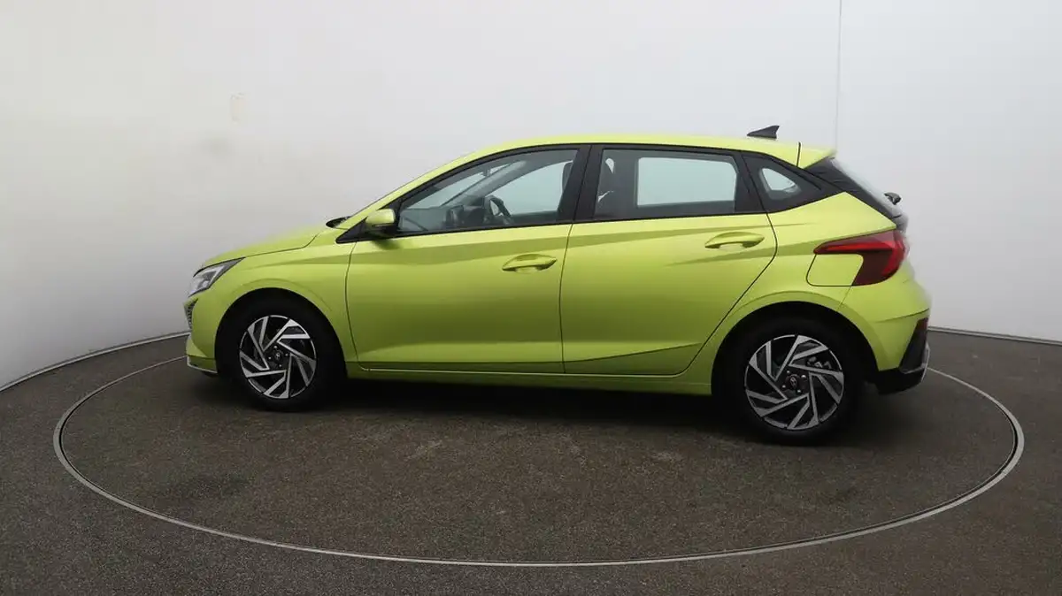 2024-hyundai-i20-10-t-gdi-advance-big-50