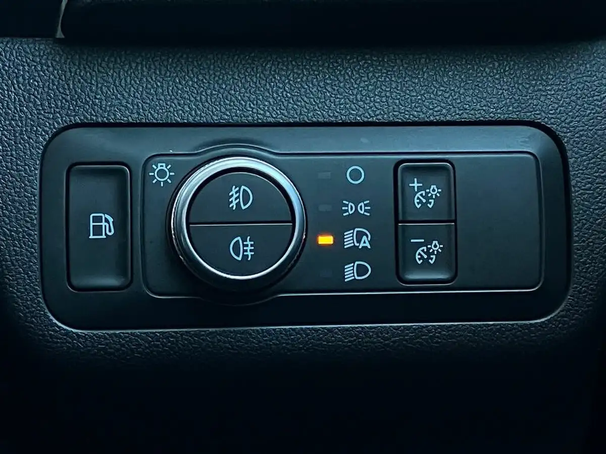 2020-ford-kuga-25t-titanium-first-edition-big-45