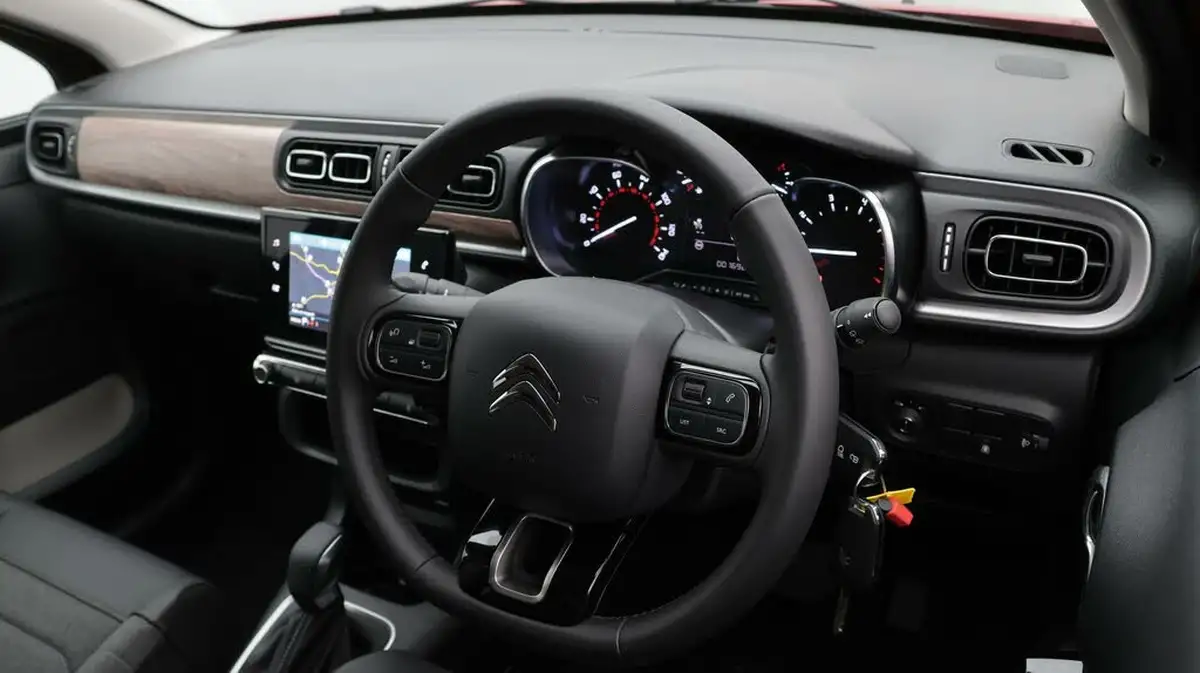 2024-citroen-c3-12-puretech-max-110ps-eat6-big-9