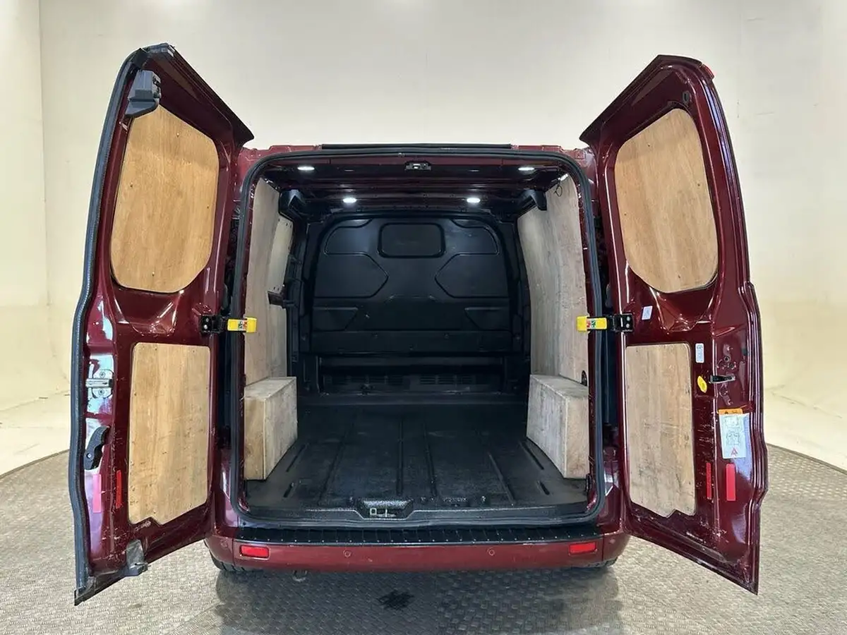 2020-ford-transit-custom-20tdci-300-l1h1-limited-130pseu6dt-panel-van-big-15
