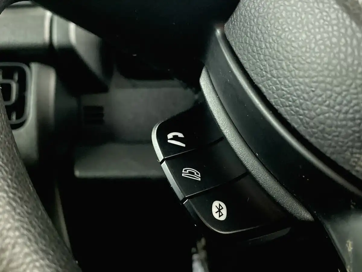2021-suzuki-jimny-15-light-commercial-allgrip-big-18