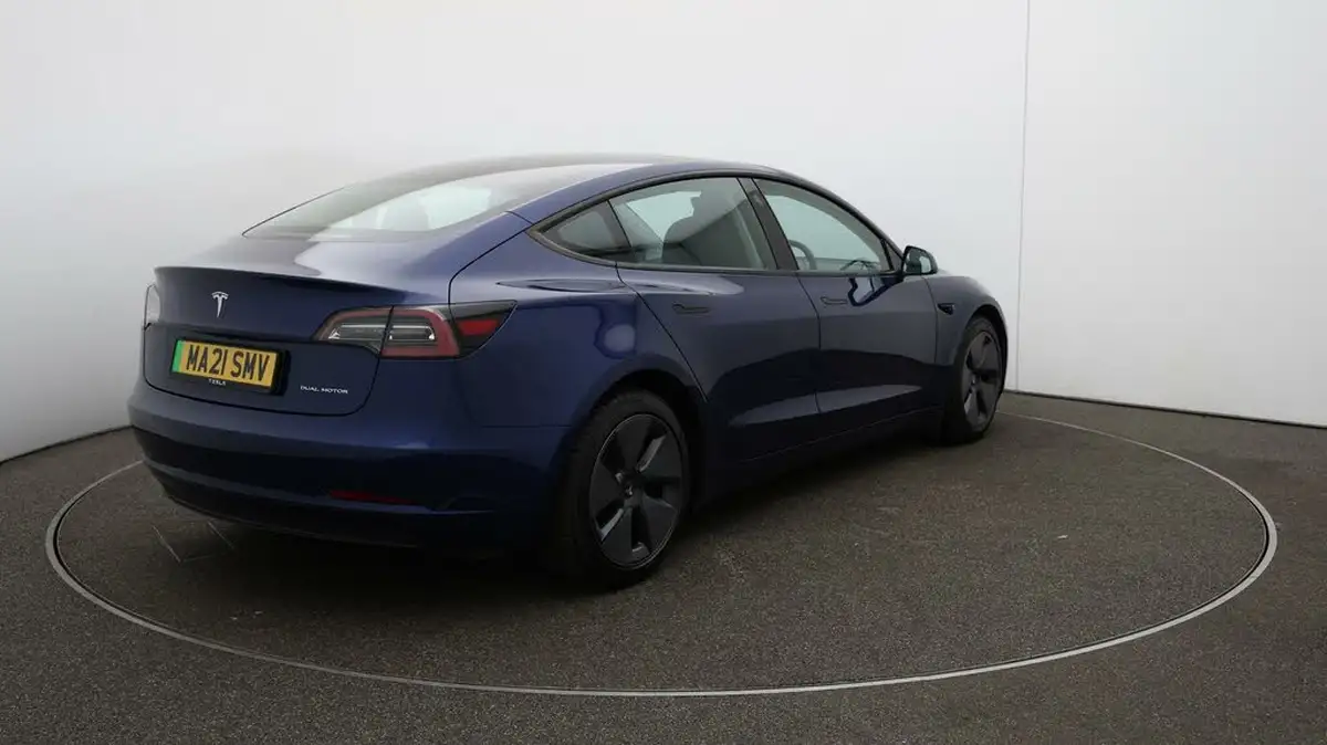 2021-tesla-model-3-e-long-range-4x4-big-46