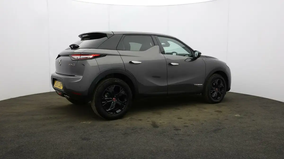 2021-ds-ds-3-crossback-12-puretech-performance-line-130ps-eat8-big-56