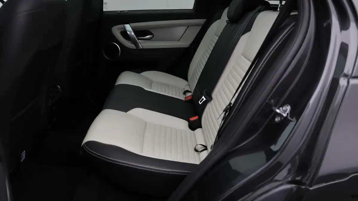 2022-land-rover-discovery-sport-20-d200-urban-edition-big-15