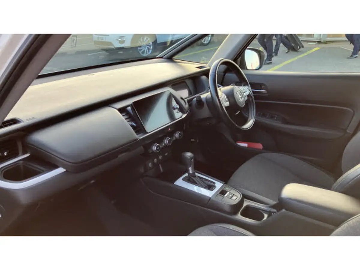 2021-honda-jazz-15-i-mmd-ex-107ps-big-1