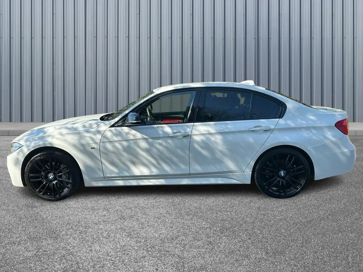 2015-bmw-3-series-big-7