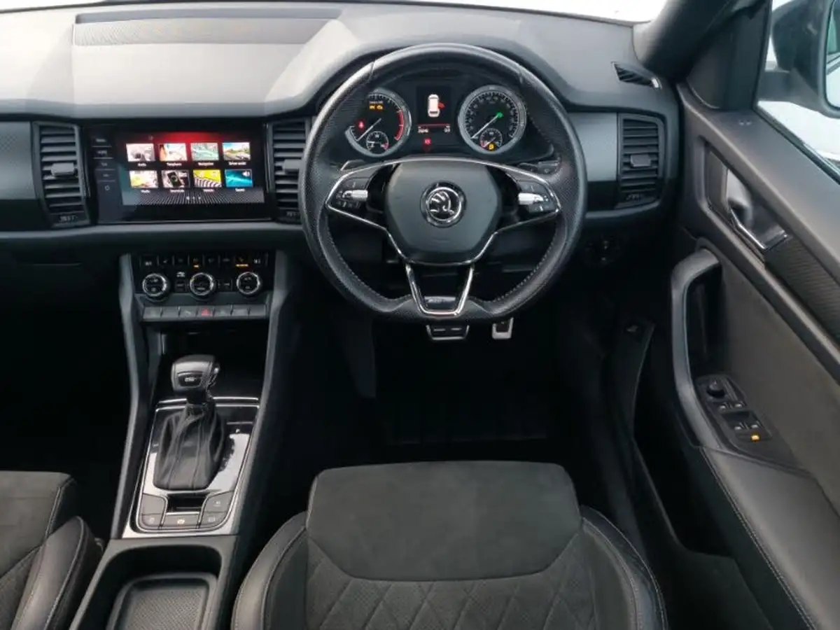 2021-skoda-kodiaq-15-tsi-sportline-big-10