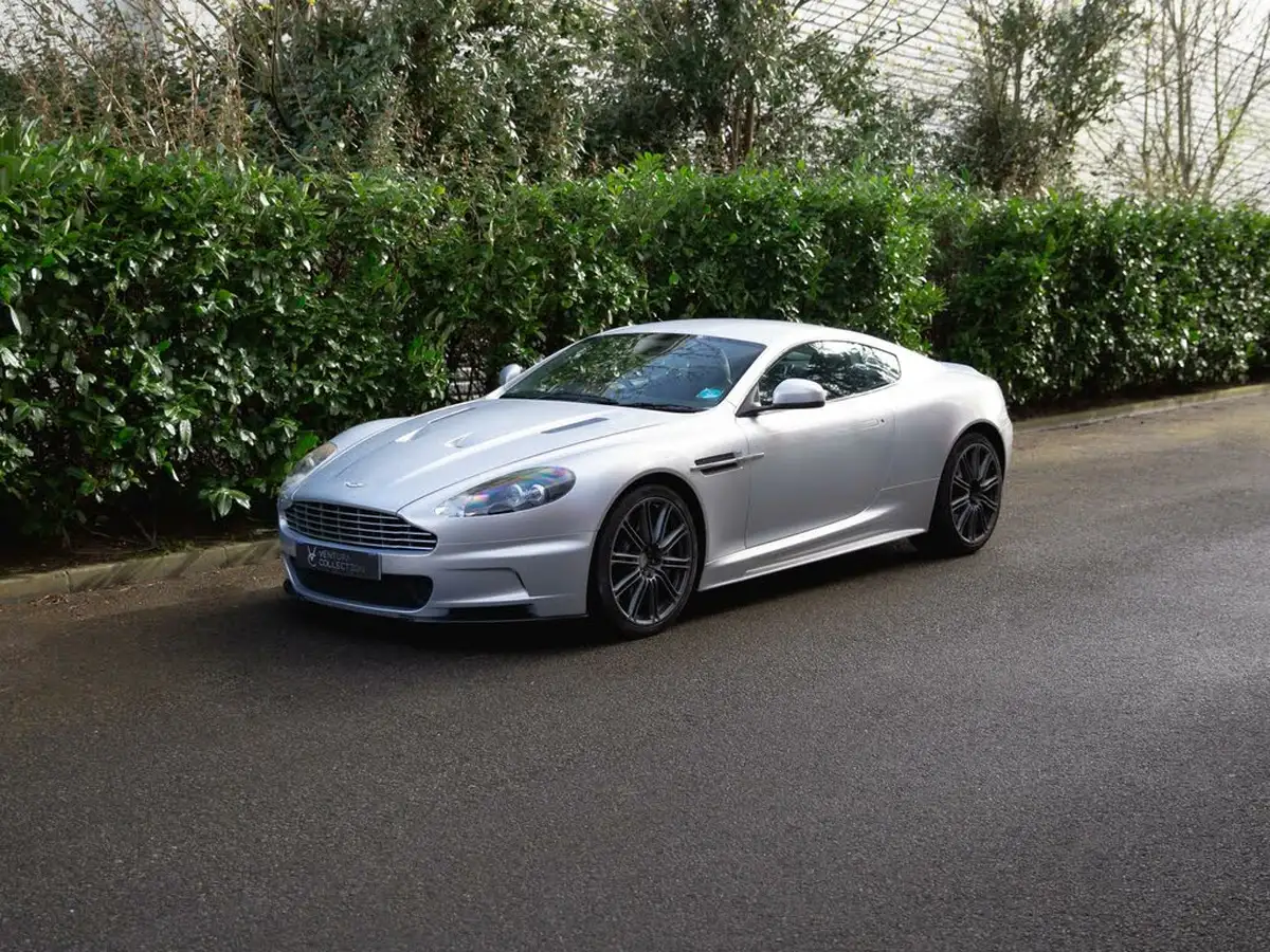 2011-aston-martin-dbs-60-touchtronic-big-2