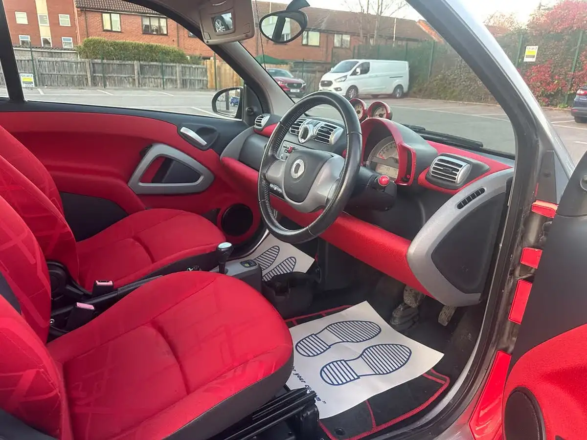 2009-smart-fortwo-10-passion-71bhp-coupe-big-9