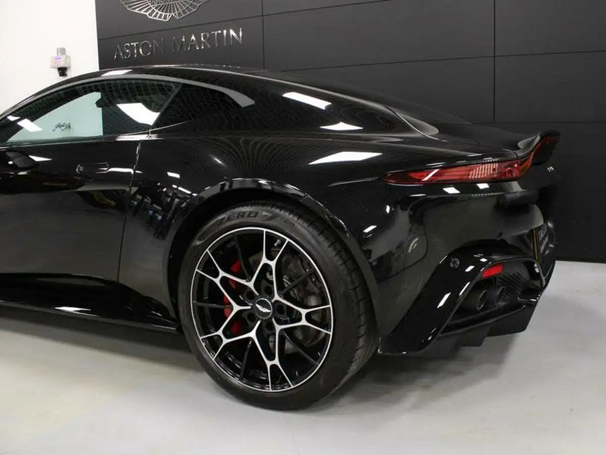 2021-aston-martin-vantage-40-v8-vantage-coupe-auto-big-6