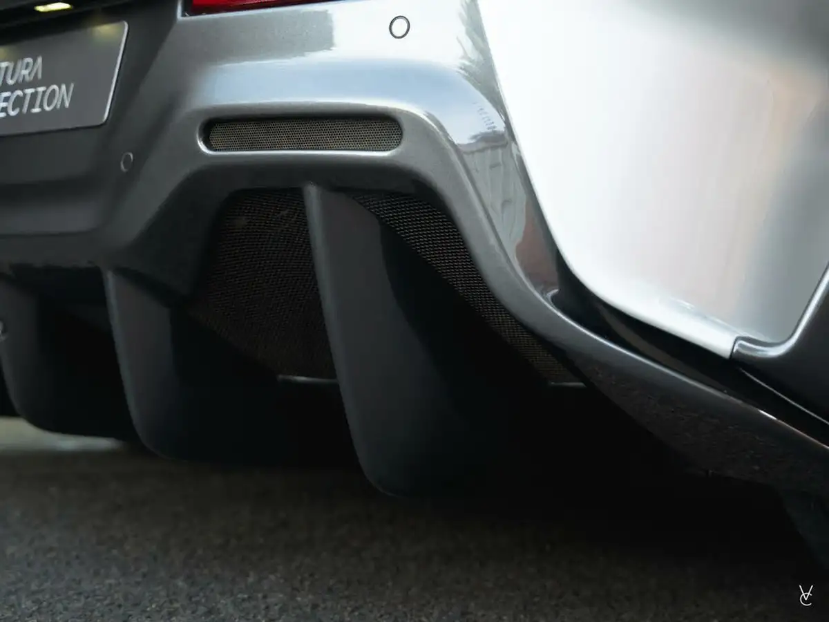 2019-mclaren-600lt-38-big-45