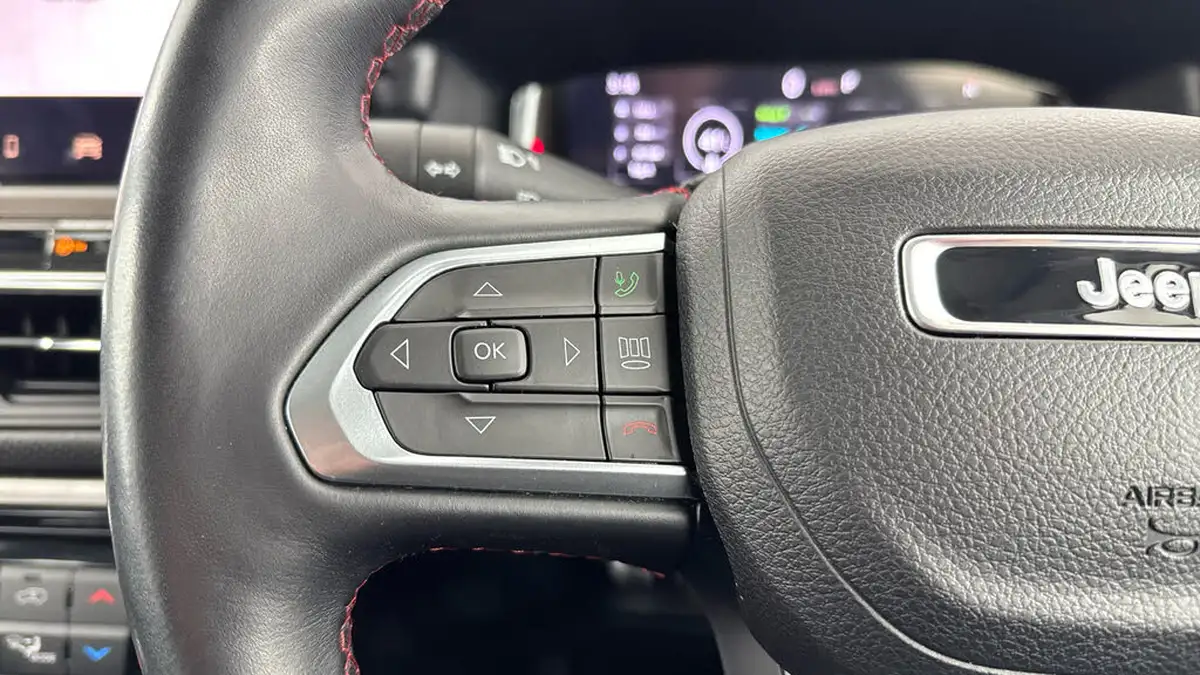 2023-jeep-compass-13-gse-trailhawk-big-20