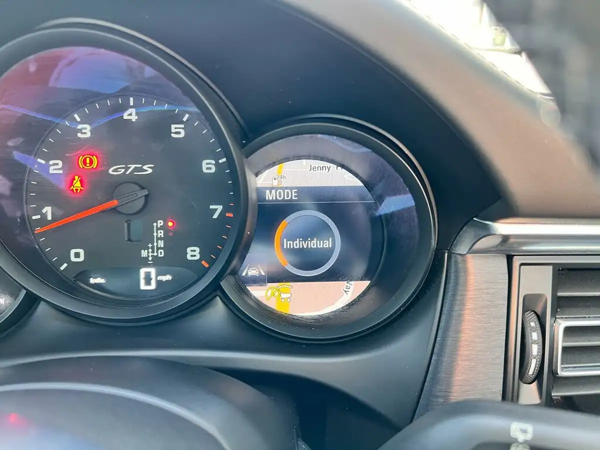 2020-porsche-macan-29-v6-gts-big-46