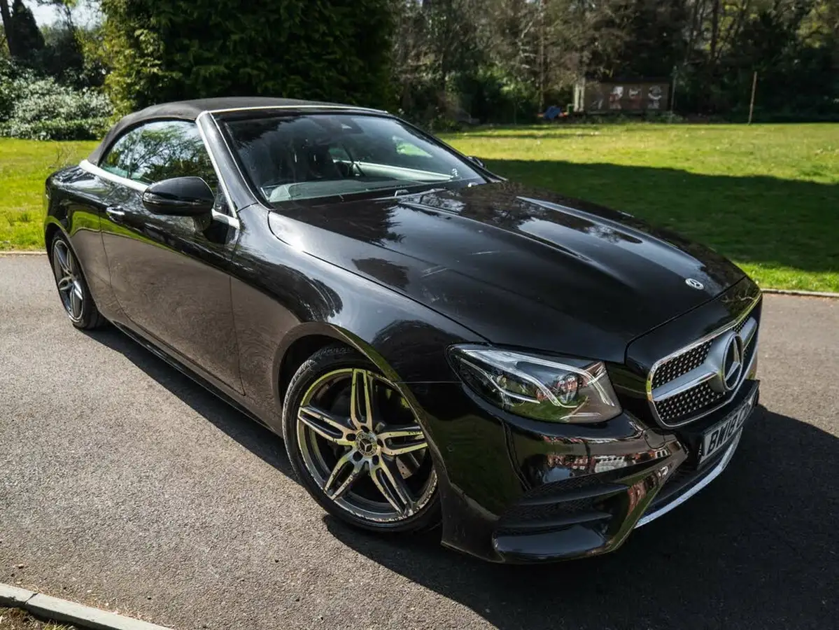 2018-mercedes-benz-e-class-20d-e220d-amg-line-premium-plusss-cabriolet-2d-big-44