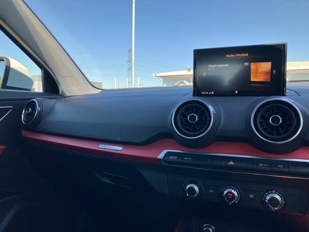 2020-audi-q2-16-30-tdi-sport-s-tronic-big-33