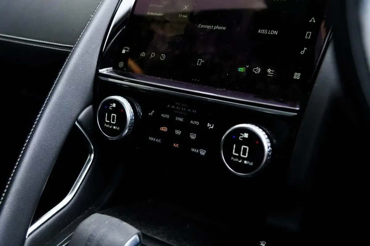 2021-jaguar-e-pace-20-p200-r-dynamic-se-big-6