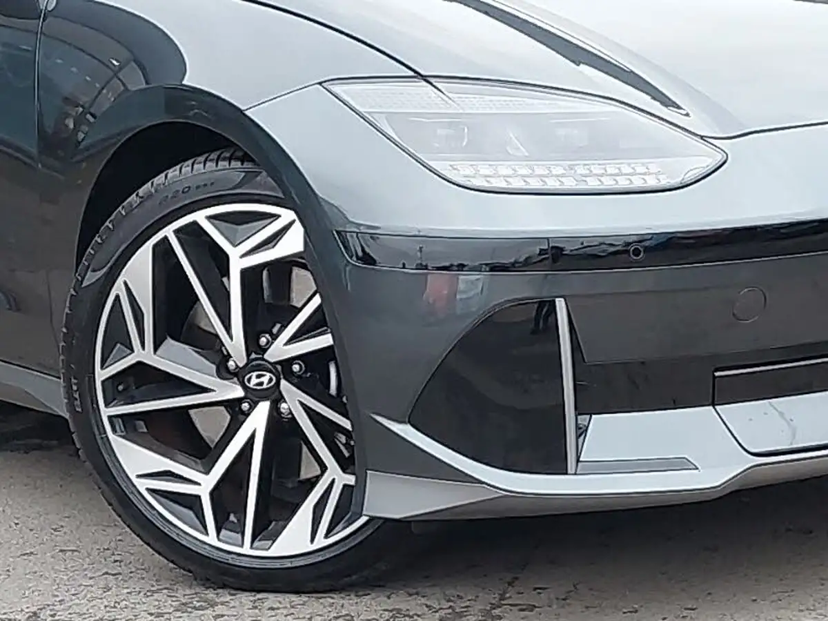 2023-hyundai-ioniq-6-e-premium-228ps-single-rwd-big-8