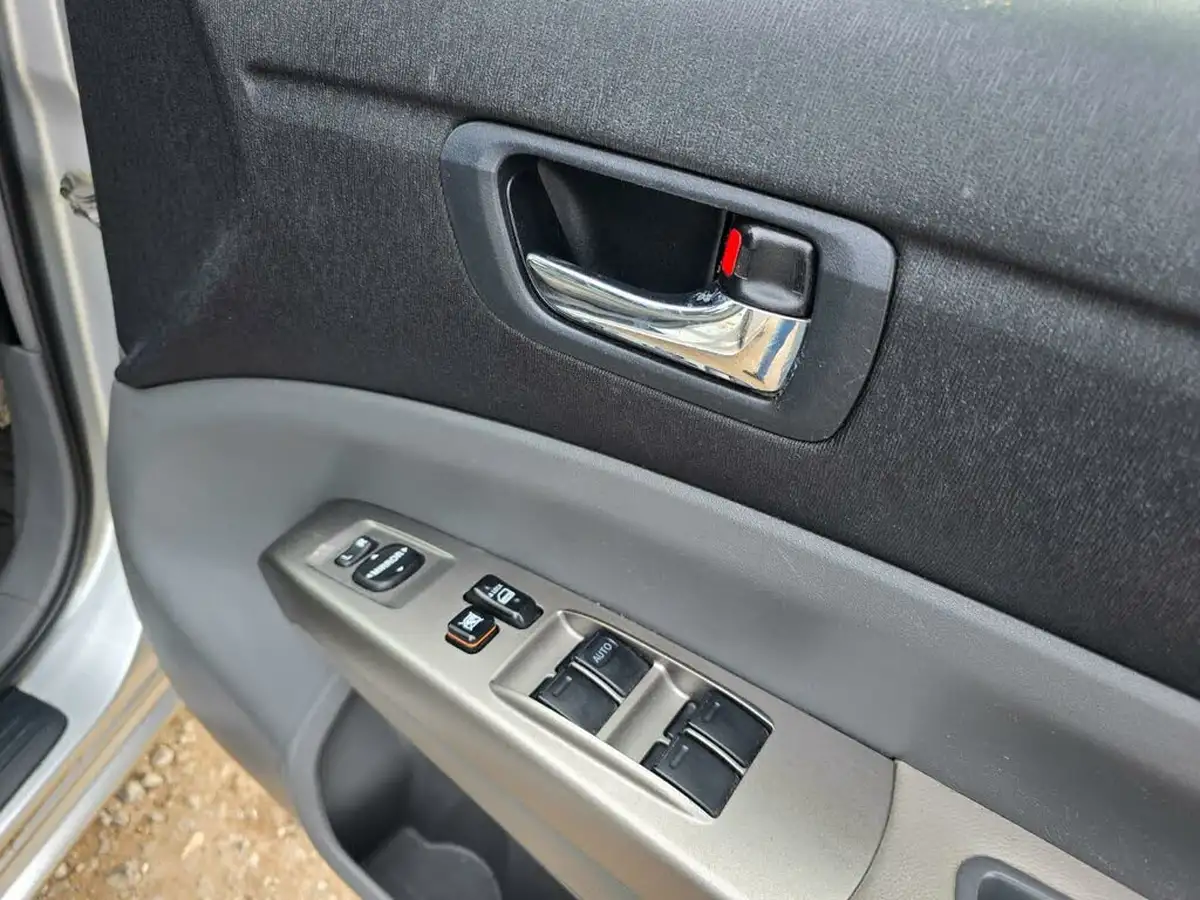 2007-toyota-prius-15-vvt-i-t3-big-31