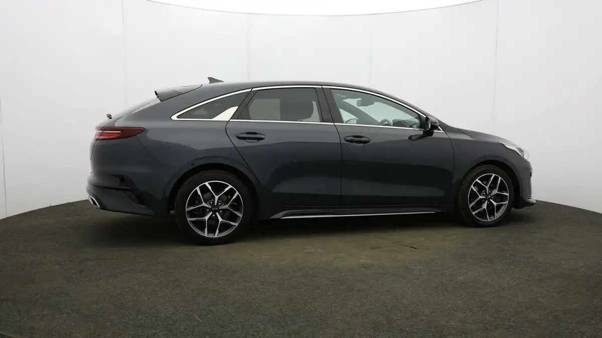 2021-kia-pro-ceed-15-t-gdi-gt-line-big-45