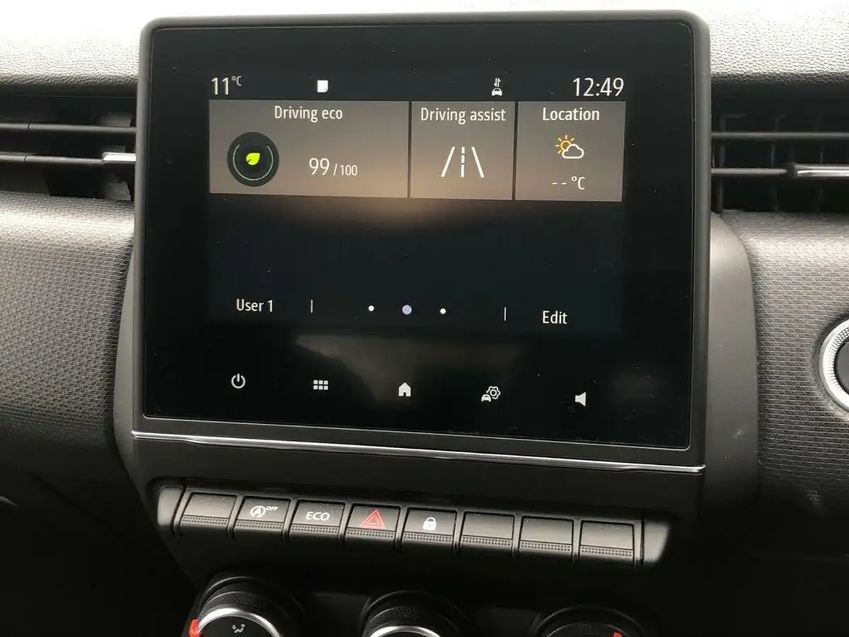 2019-renault-clio-10-sce-iconic-big-21