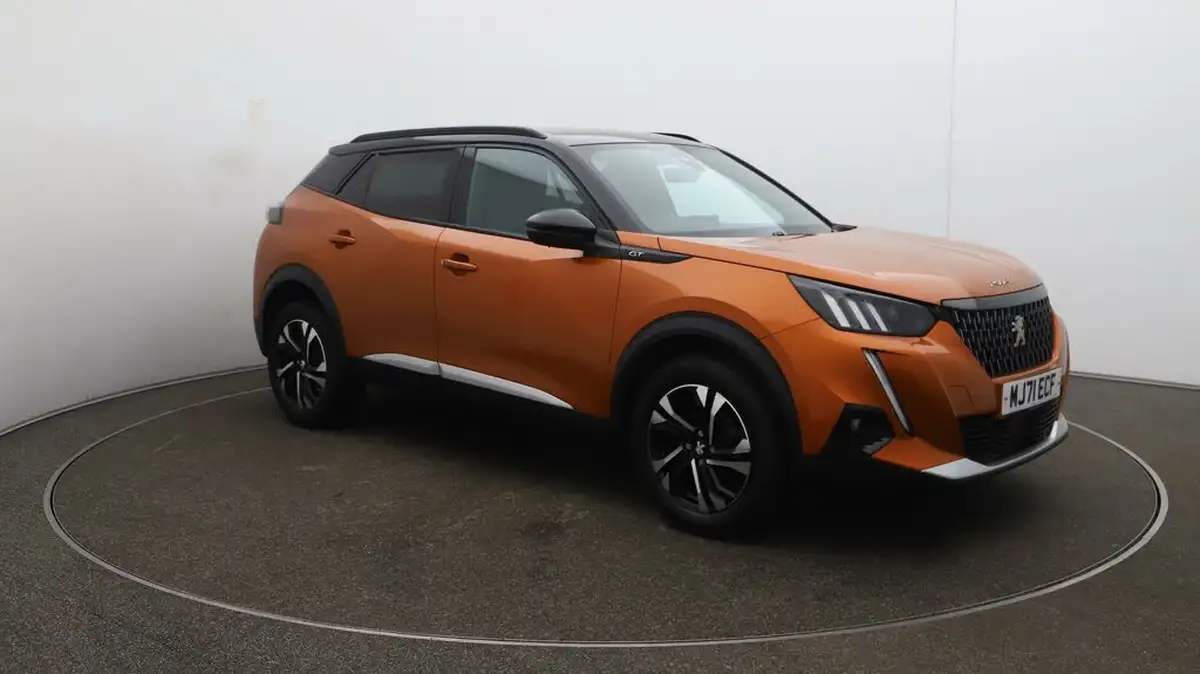 2021-peugeot-2008-suv-12-puretech-gt-big-1