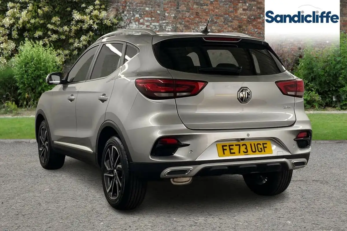 2023-mg-zs-suv-10t-gdi-exclusive-auto-big-5