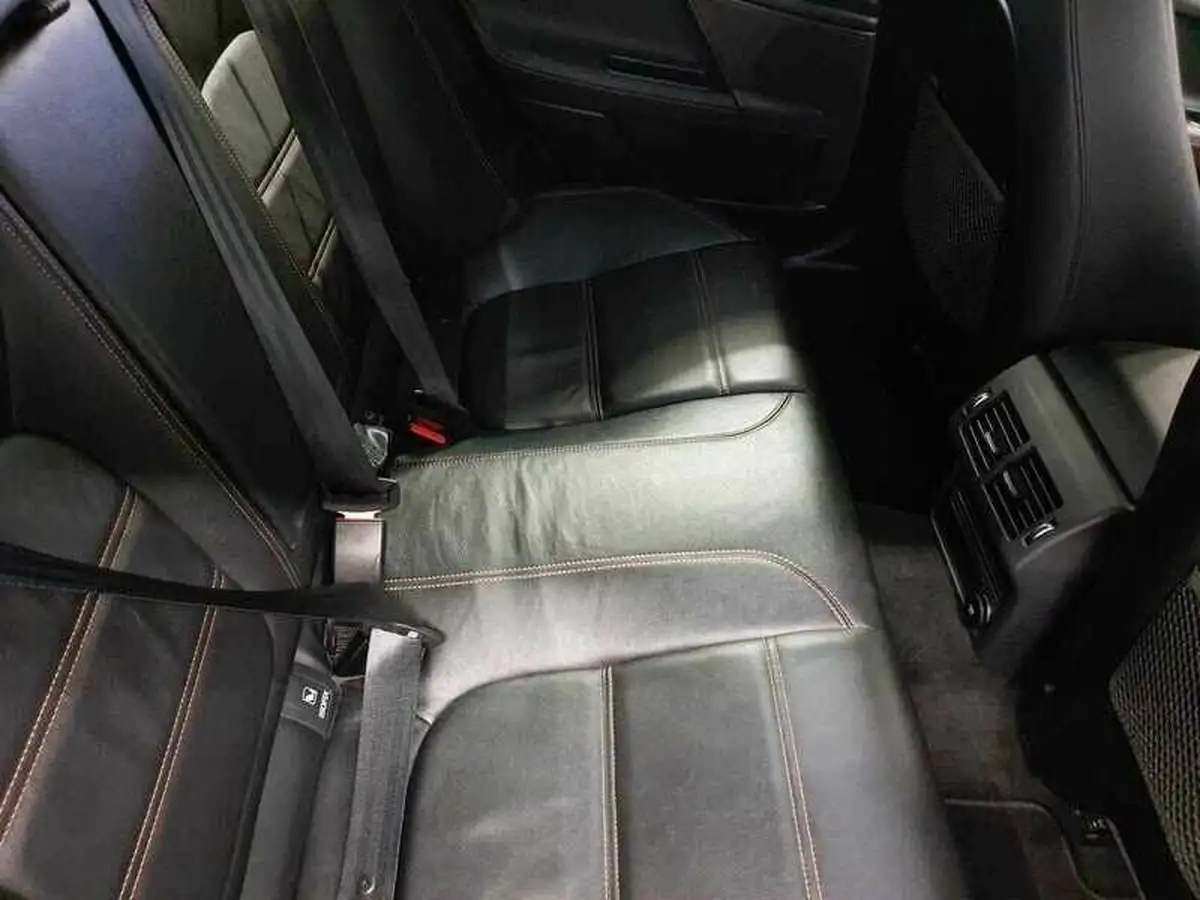 2018-jaguar-xe-20i-prestige-200ps-1999cc-big-8
